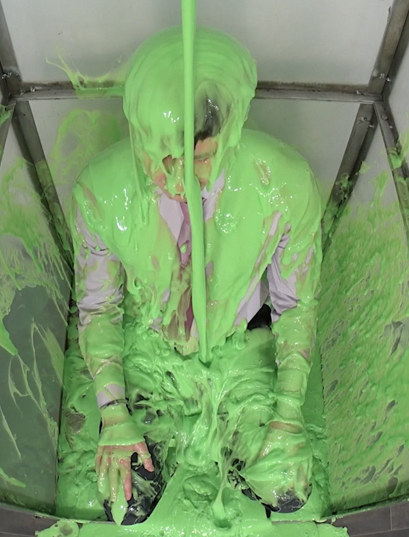 Smart Louis in the Gunge Tank
