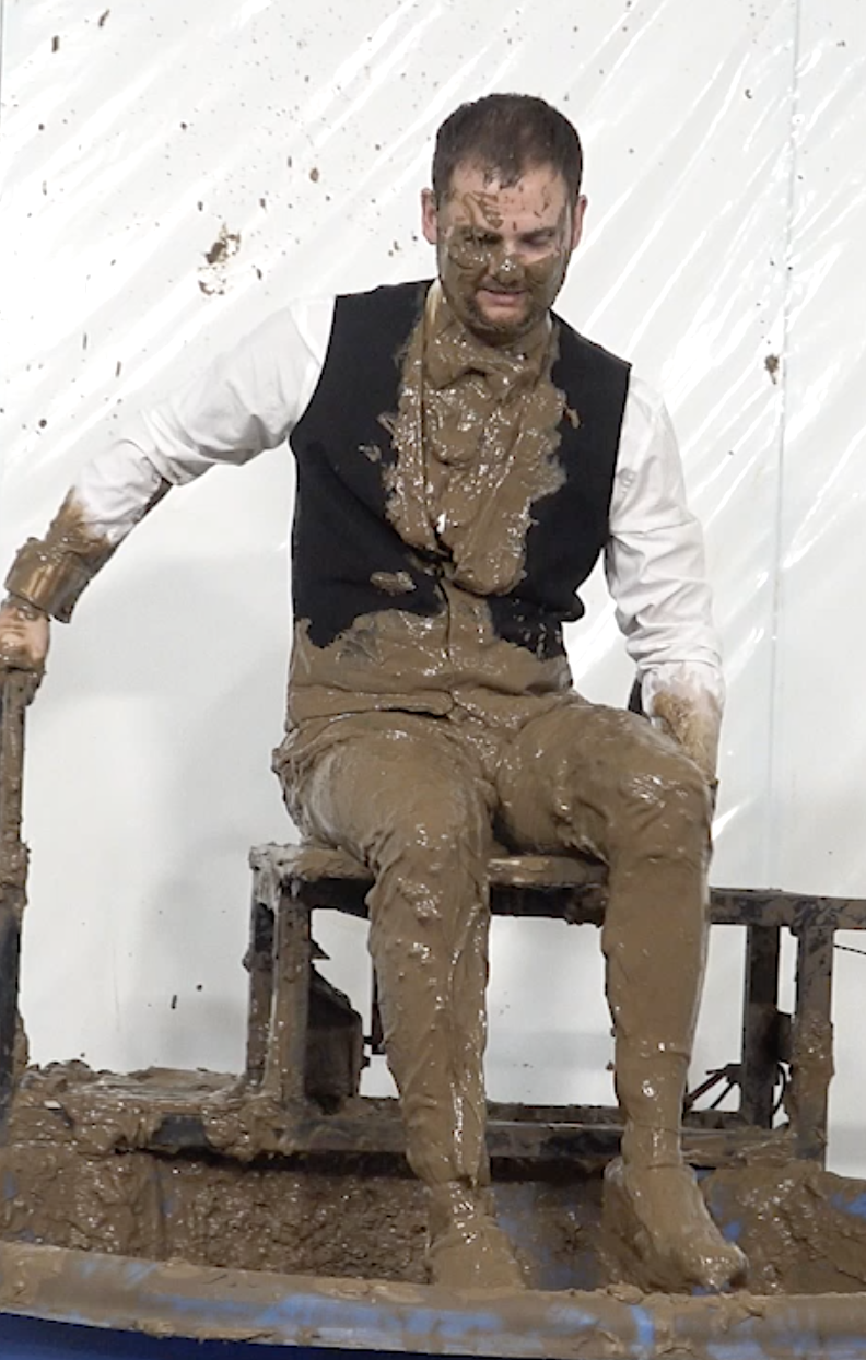 Al Mud Dunk in Tuxedo