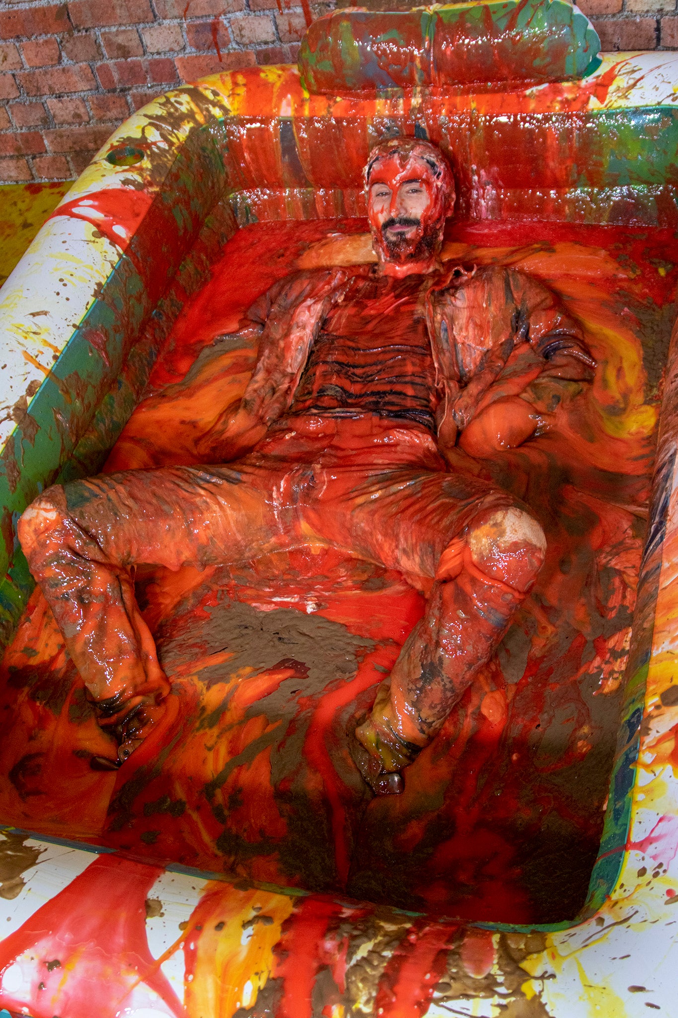 Lucas Levis Mega Mess Gunge, Pies, Mud