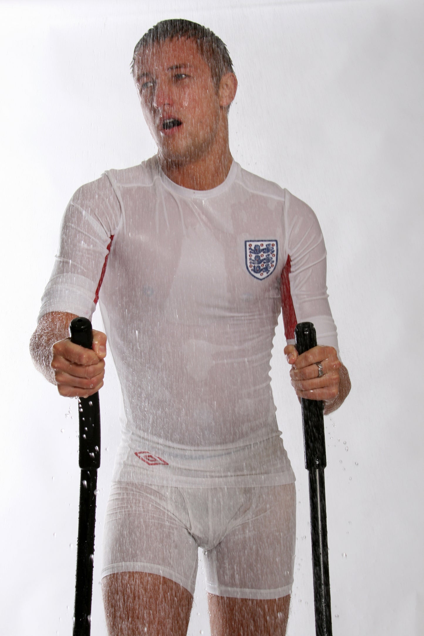 Nick England Shirt Wet Photo Pack