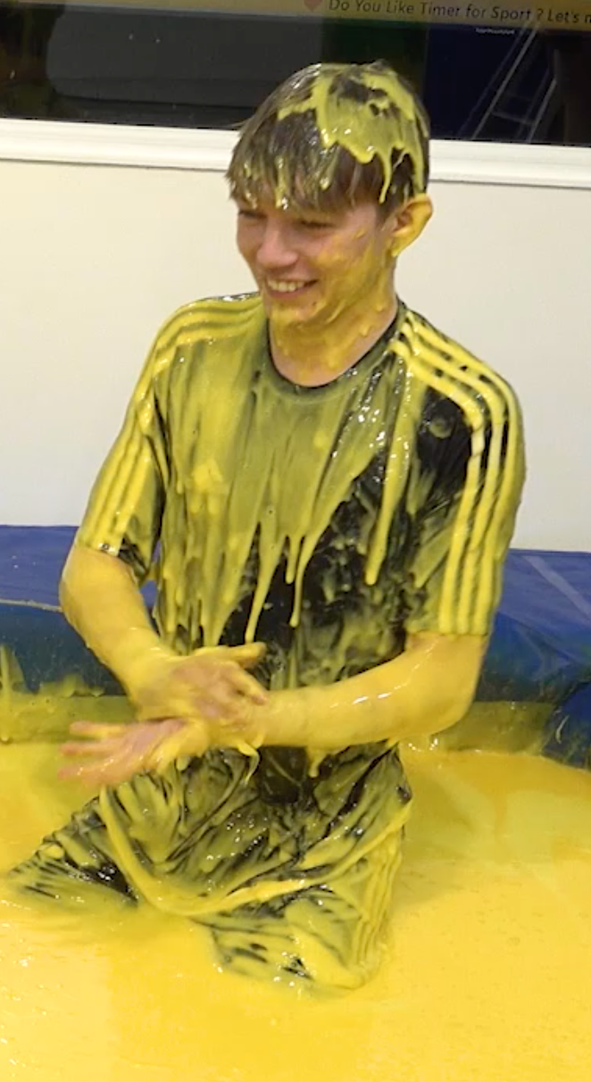 Josh and James Gunge Pit Wrestling